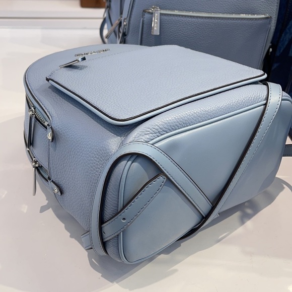 Michael Kors Adina MD Backpack Leather - Picture 6 of 16